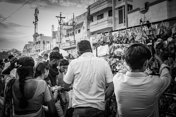 Surmonter une Maladie Sévère au Bureau : Approches Innovantes et Conseils Pratiques Indispensables