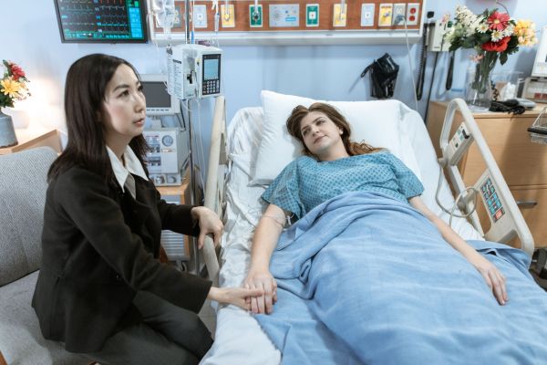Accompagnement d'un Collègue Malade : Stratégies Pratiques et Astuces Incontournables pour Apporter Du Soutien